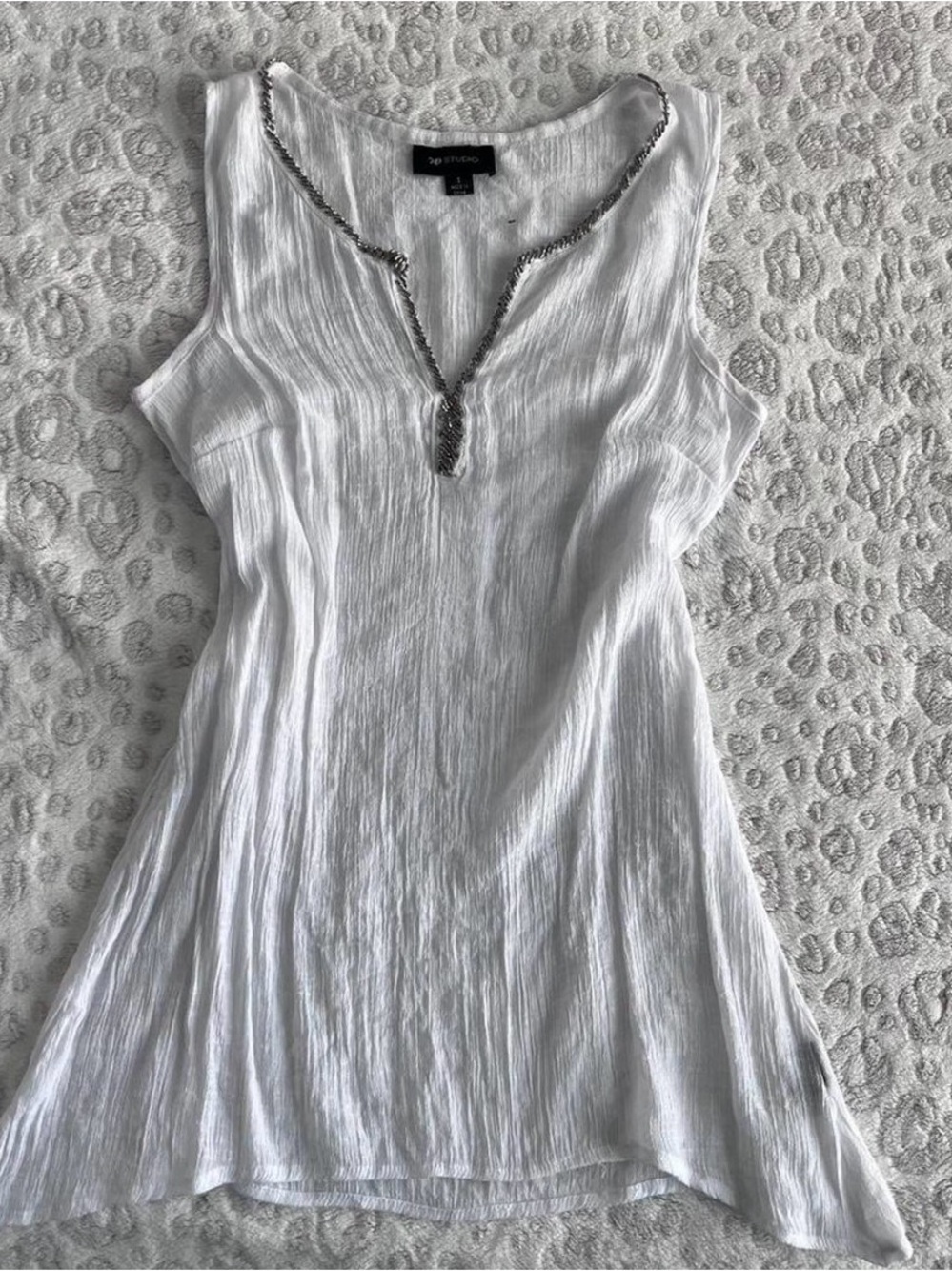 AB Studio White Sleeveless V-Neck Tank with Beaded Trim